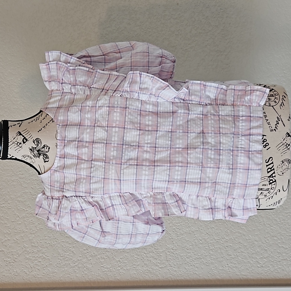 2.7 August Apparel - Crew neck Ruffle plaid top